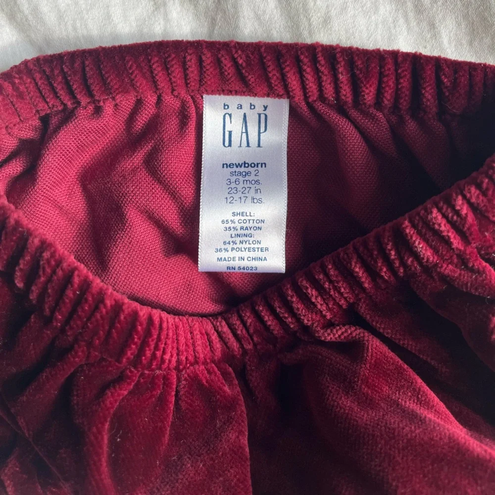 GAP Baby Velvet Maroon Dress Newborn 3-6 Months Holiday Dress with Bloomers